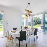 Veronica By Interhome *