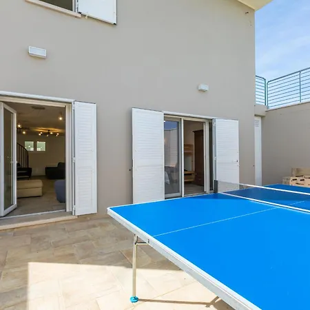 Veronica By Interhome Casa vacanze *