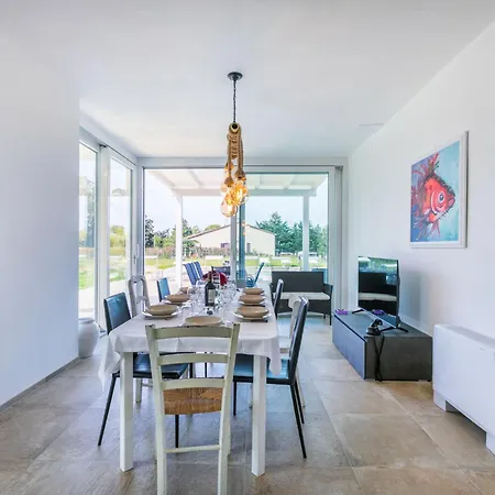Veronica By Interhome Casa vacanze *